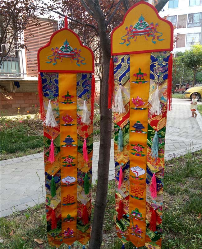 仏教用品卸売 2枚組 家庭寺院刺繍 八吉祥紋 壁掛け経旗 祈 - Home Textiles China のレビューと価格